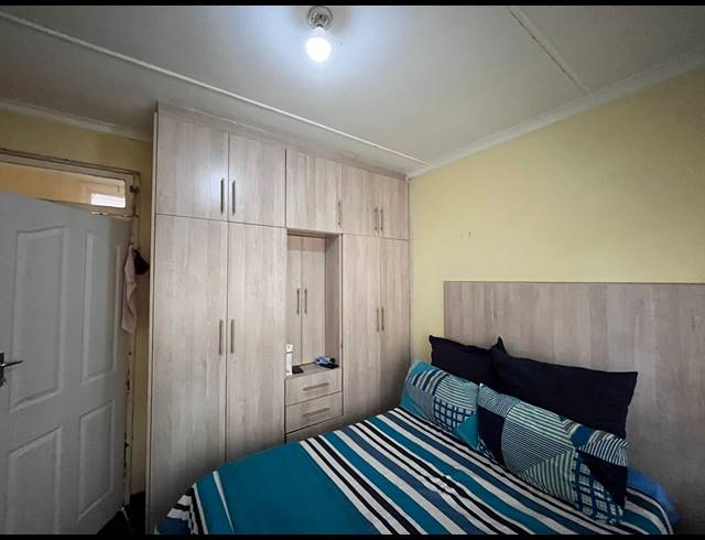 4 BEDROOM HOUSE FOR SALE IN SEA VIEW